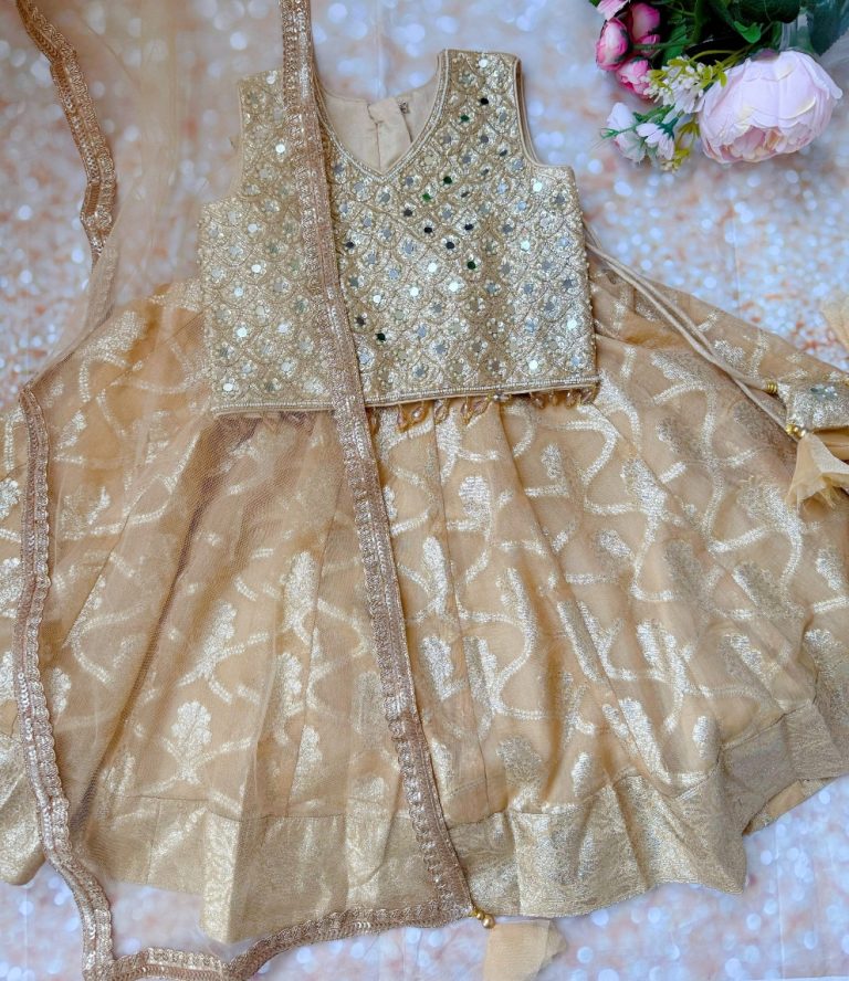 Celebrate Weddings in Style: Stunning Girls’ Lehenga Choli and Indian Twinning Outfits for Mom and Daughter